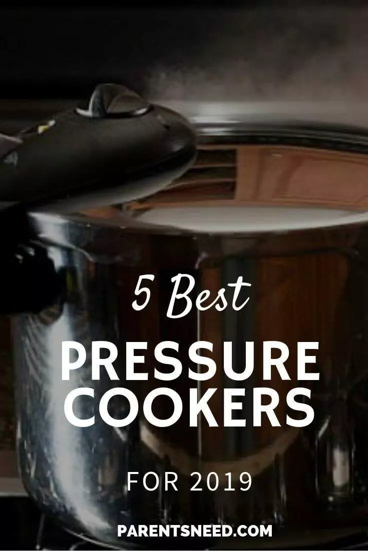 Pressure cooker with lid open