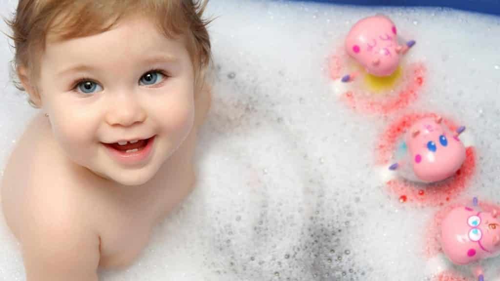 How To Make Your Baby Bath Time A Happy One