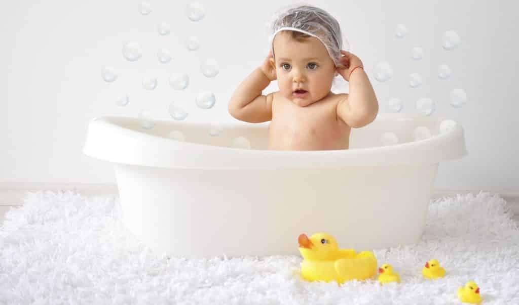 Top 5 Best Infant Bathtubs | 2020 Reviews