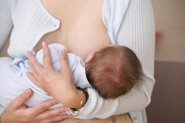 Comfortable Positions for Baby Breastfeeding