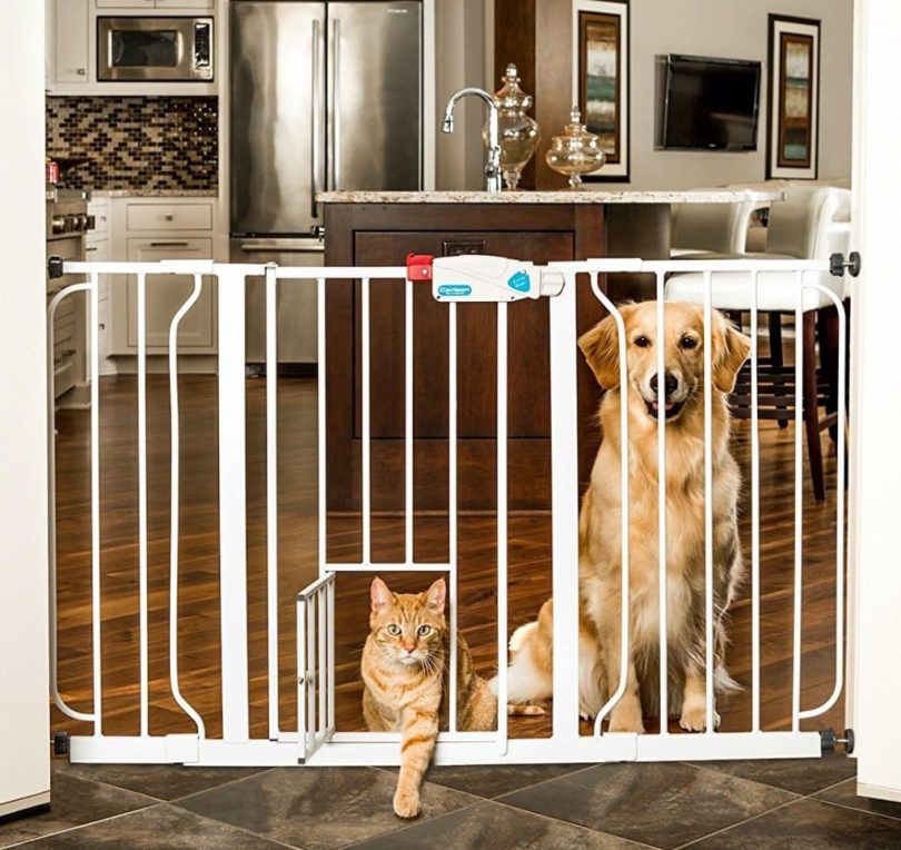 Top 5 Best Baby Gates with Pet Door 2020 Reviews ParentsNeed