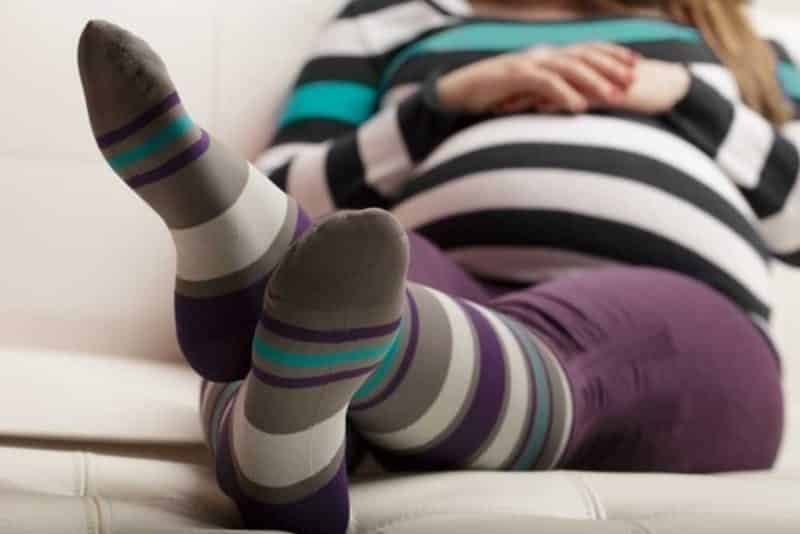 Top 5 Best Compression Socks for Pregnancy |