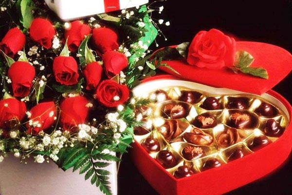 Top 5 Best Valentine Gifts for Women |